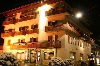 Aquila Hotel
